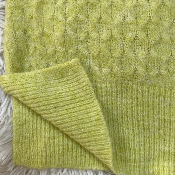🎉HP🎉 Loft Boatneck Knit Sweater 💗 Lime Yellow - Picture 8 of 13